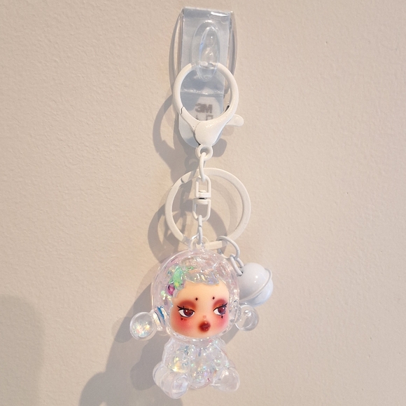 Accessories - Skullpanda Clear Beaded Liquid Filled Shaker White Keychain Bag Charm W/ Bell